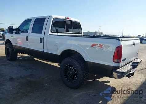 2003 Ford F-250 Lariat/Xl/Xlt z USA, uszkodzony, nr VIN 1FTNW21P13EC31119